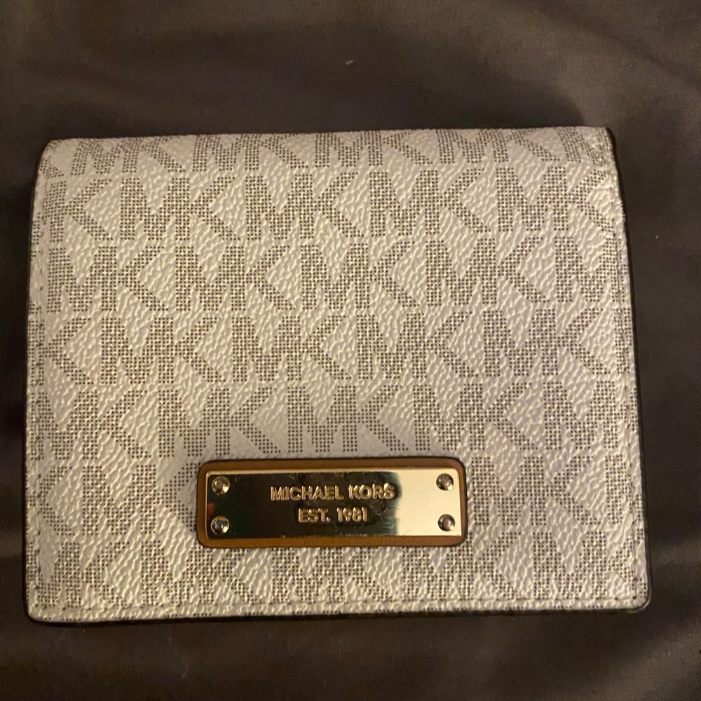 Michael Kors wallet